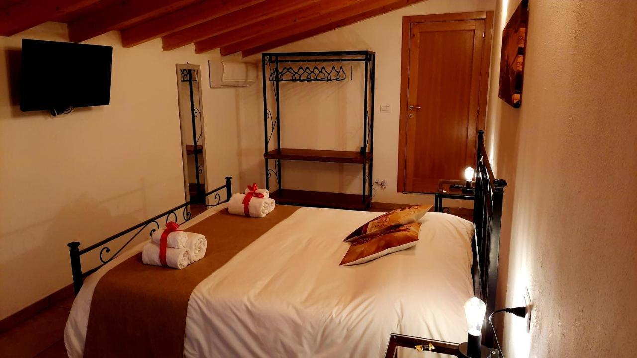 Il Casale Di Lucullo Villa Lucignano Buitenkant foto